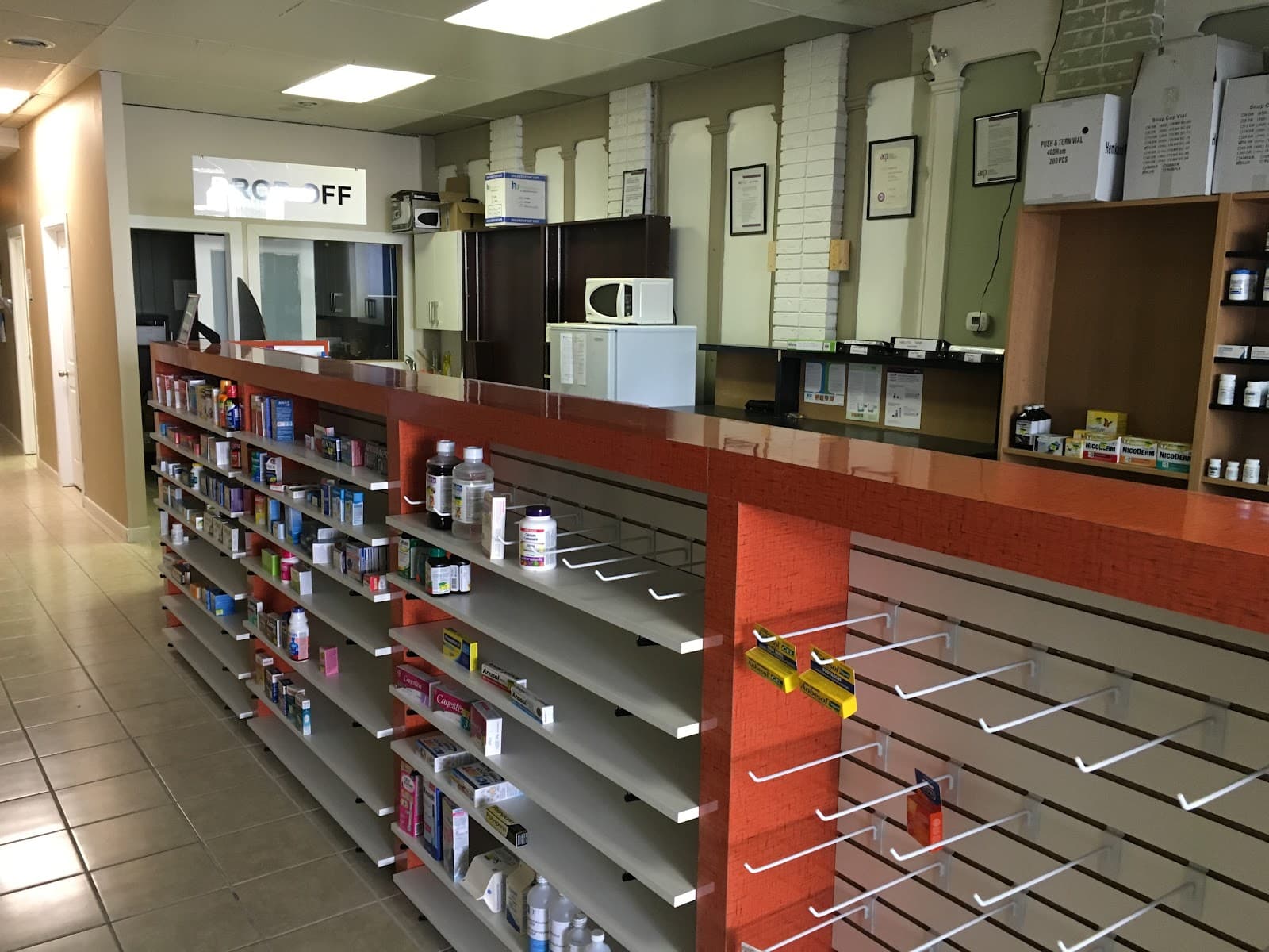 Universal Health Pharmacy#7 penbrooke photo 4
