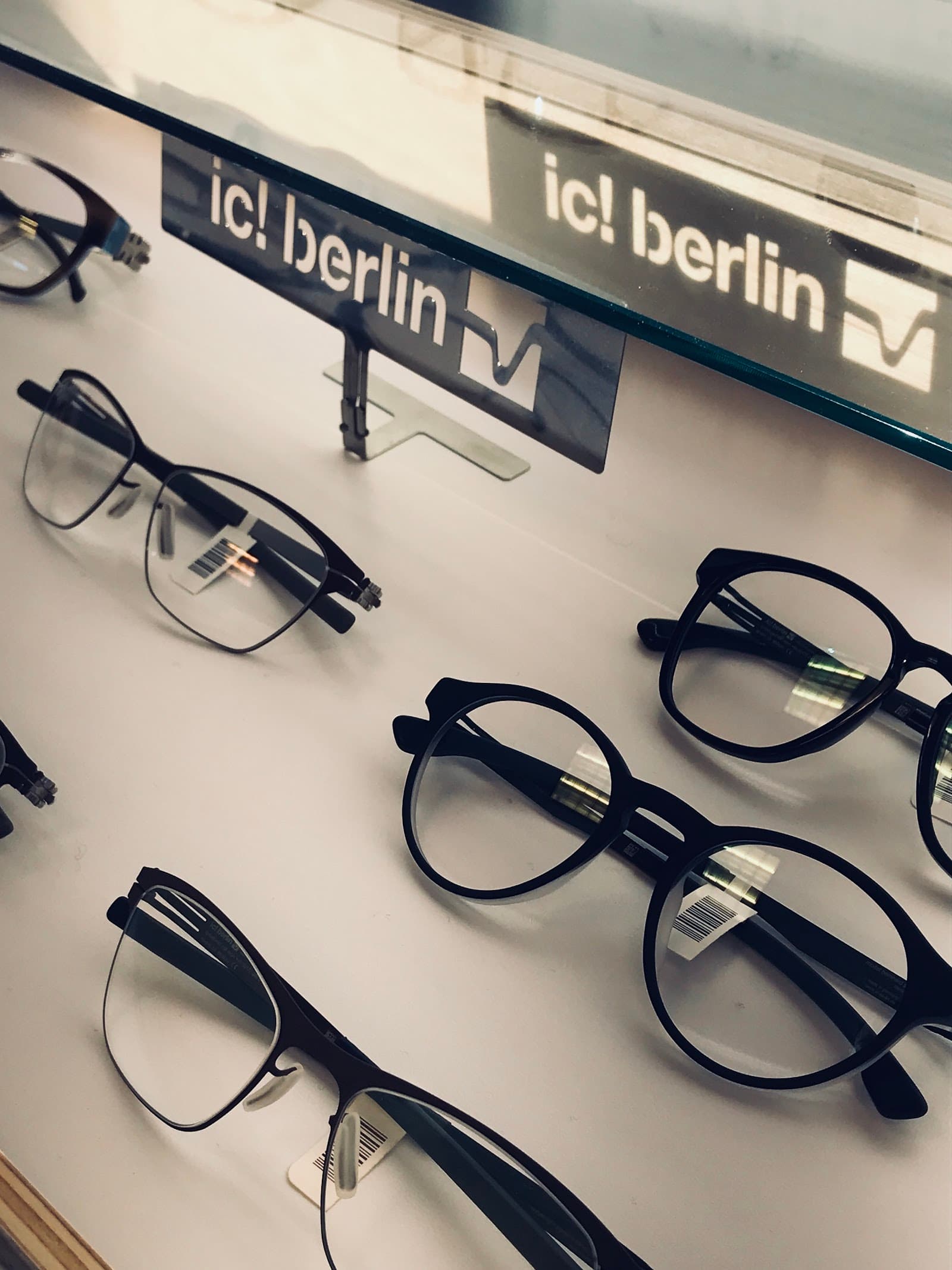 Vancouver Block Optometrists and Ottico photo 6