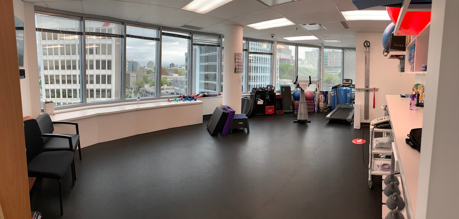 Vancouver Physiotherapy & Sports Clinic photo 2