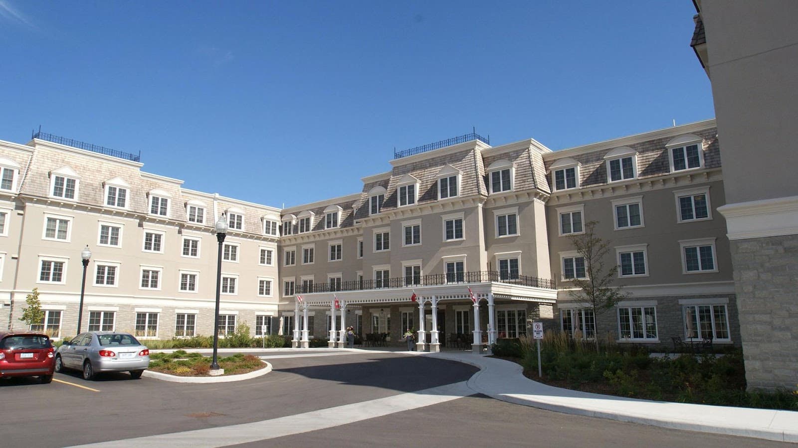 Venvi Birkdale Place photo 1 of 4