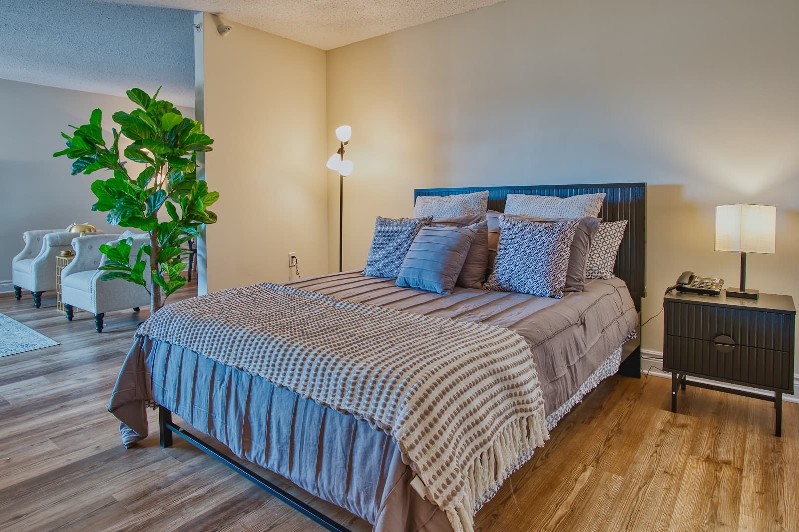 Venvi Lynwood Park, independent living community in Ottawa