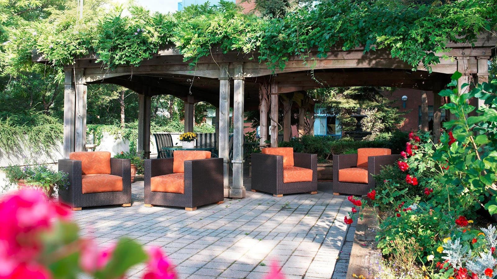 Venvi The Kensington Oakville photo 2