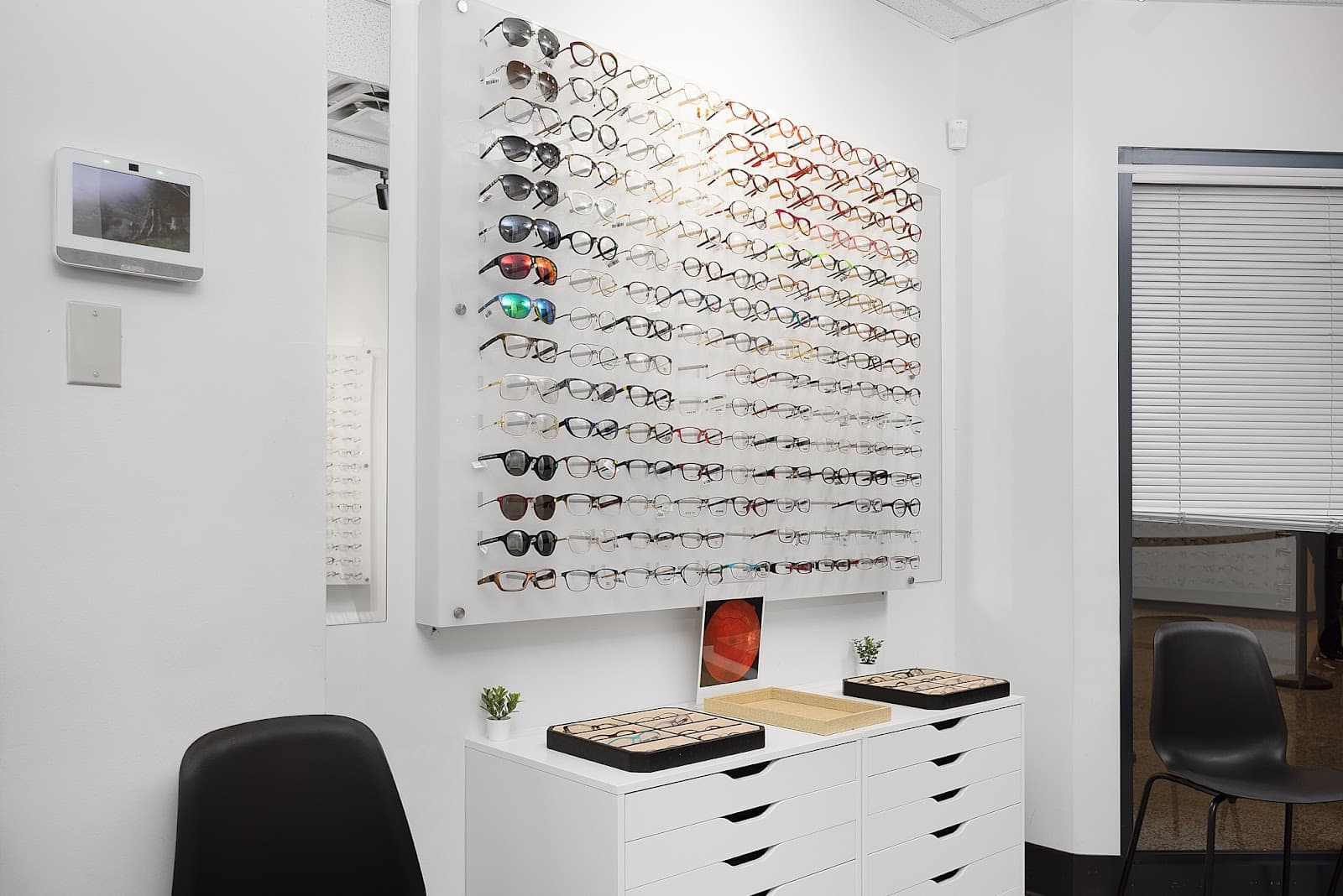 Vision 770 Ahuntsic (optométriste et opticien) photo 2