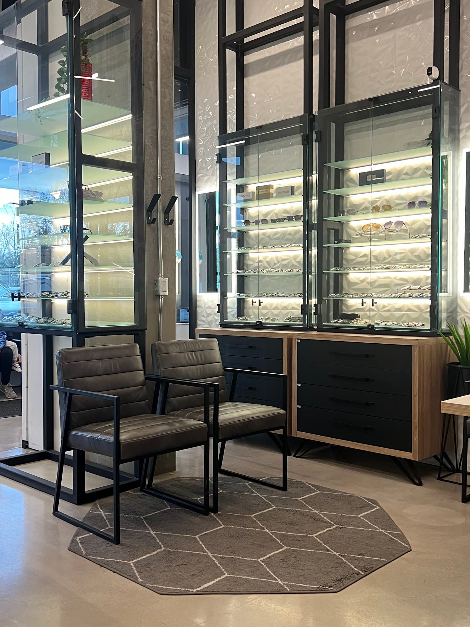 Vivid Eye Care - Meadows Mile photo 3