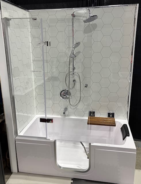 Walk in Tubs Ottawa showroom/showers also photo 1