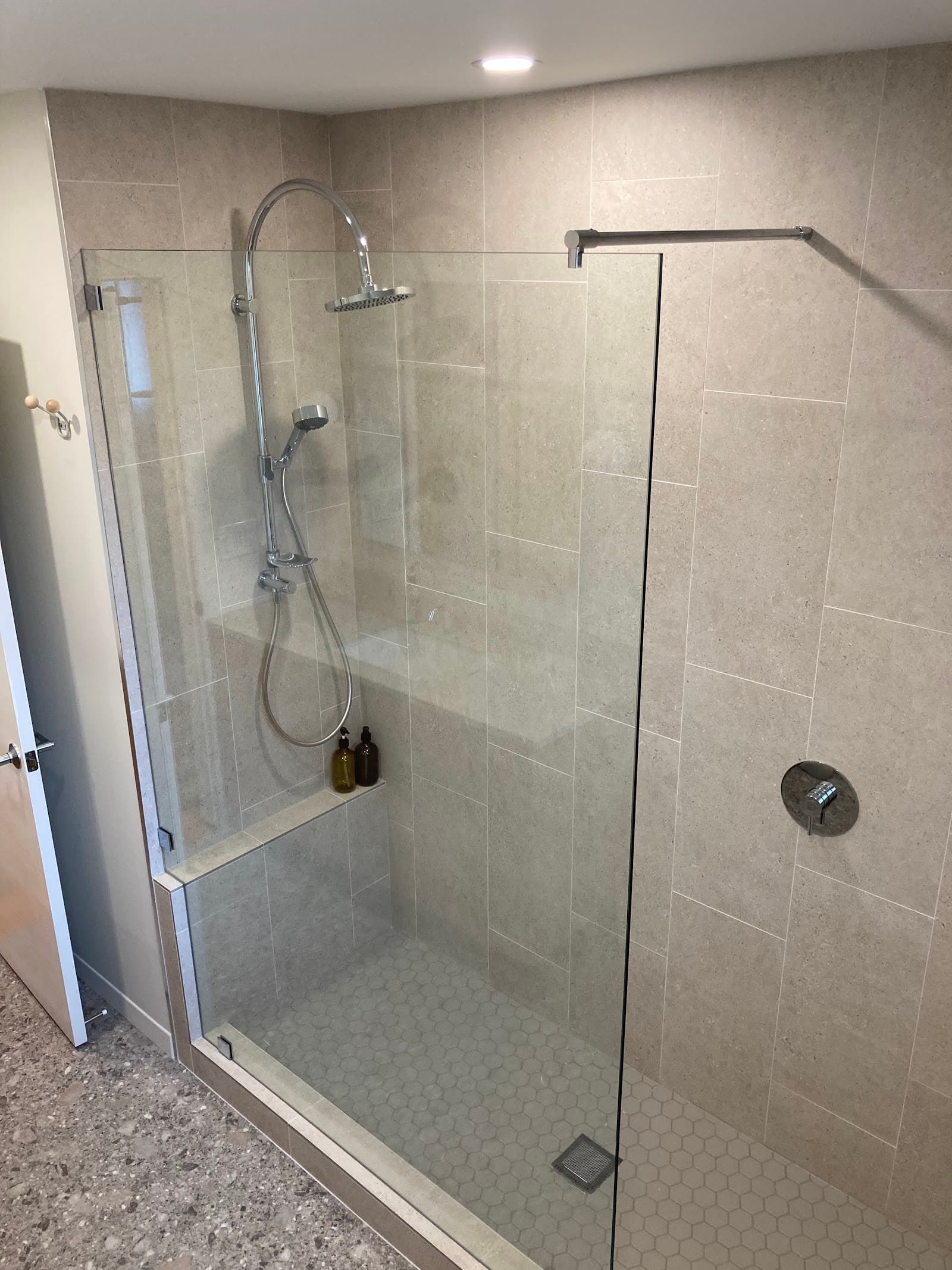 Well Done Bathroom, Basement & Kitchen Renovations in Mississauga photo 1