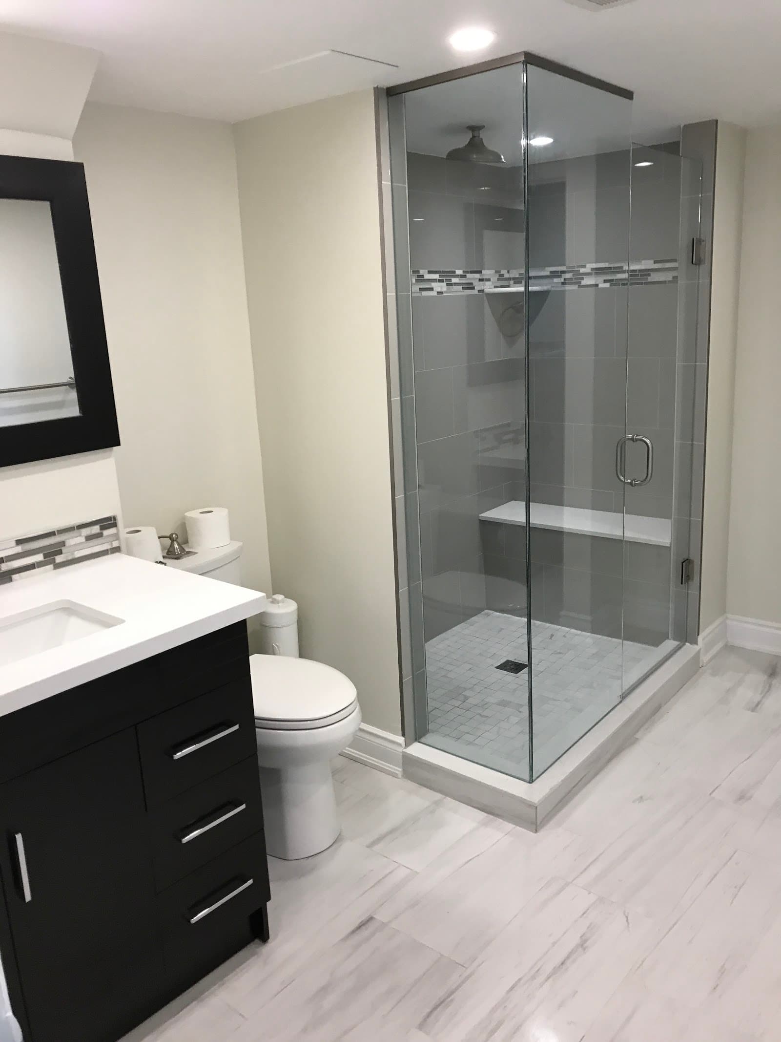 Well Done Bathroom, Basement & Kitchen Renovations in Mississauga photo 5