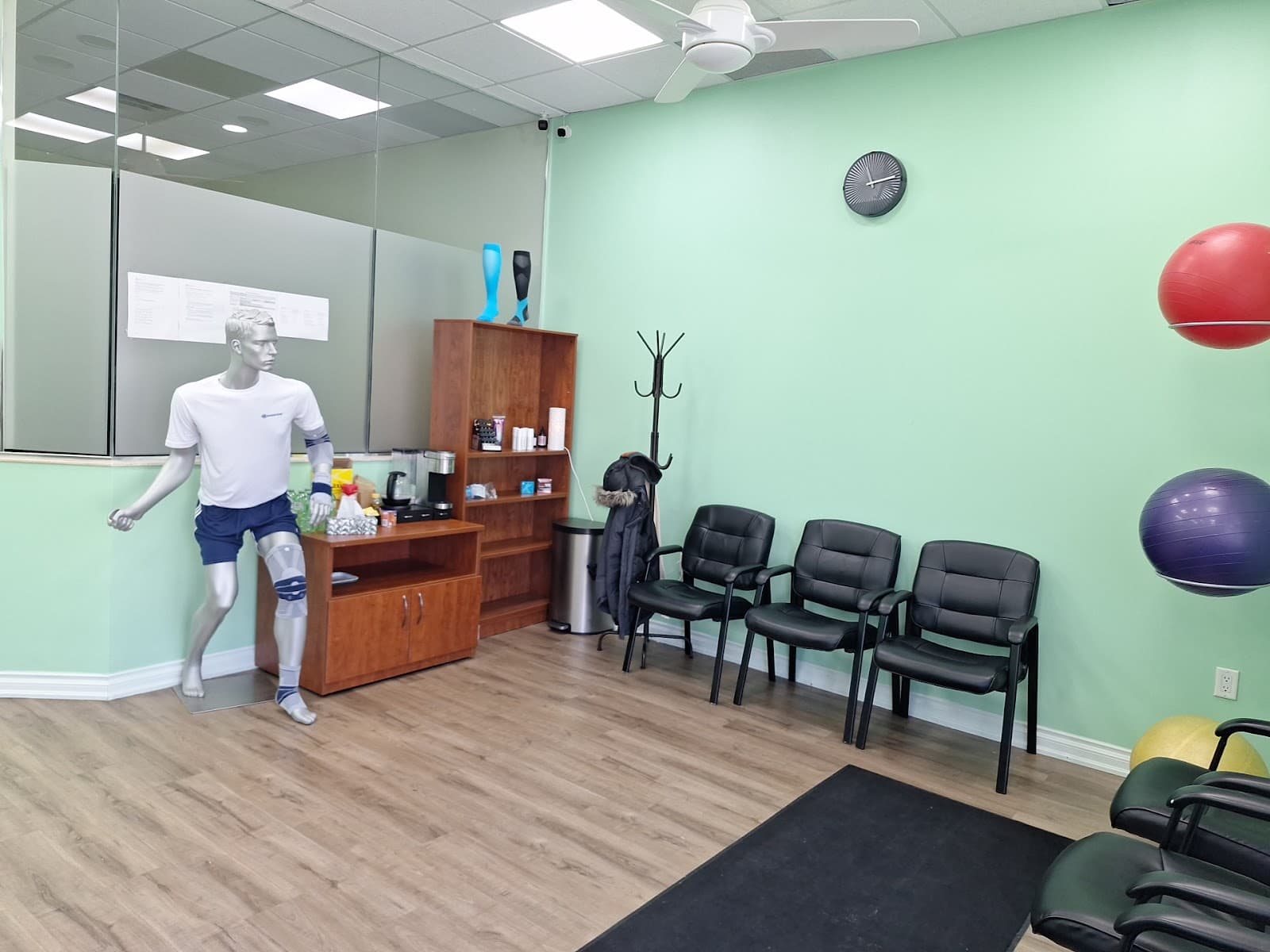 Wellmax Physiotherapy, physiotherapy in Oakville, photo 3