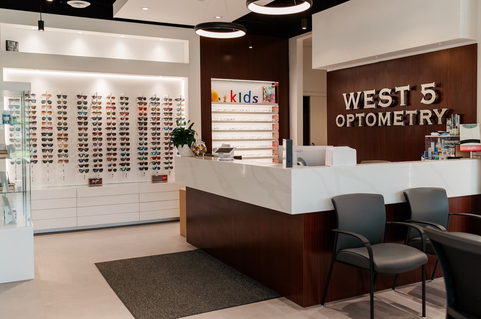 West 5 Optometry - Your London Optometrist photo 1