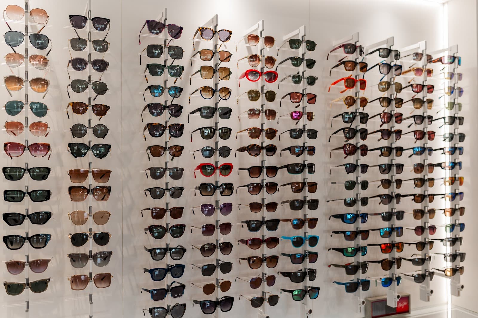 West 5 Optometry - Your London Optometrist photo 5