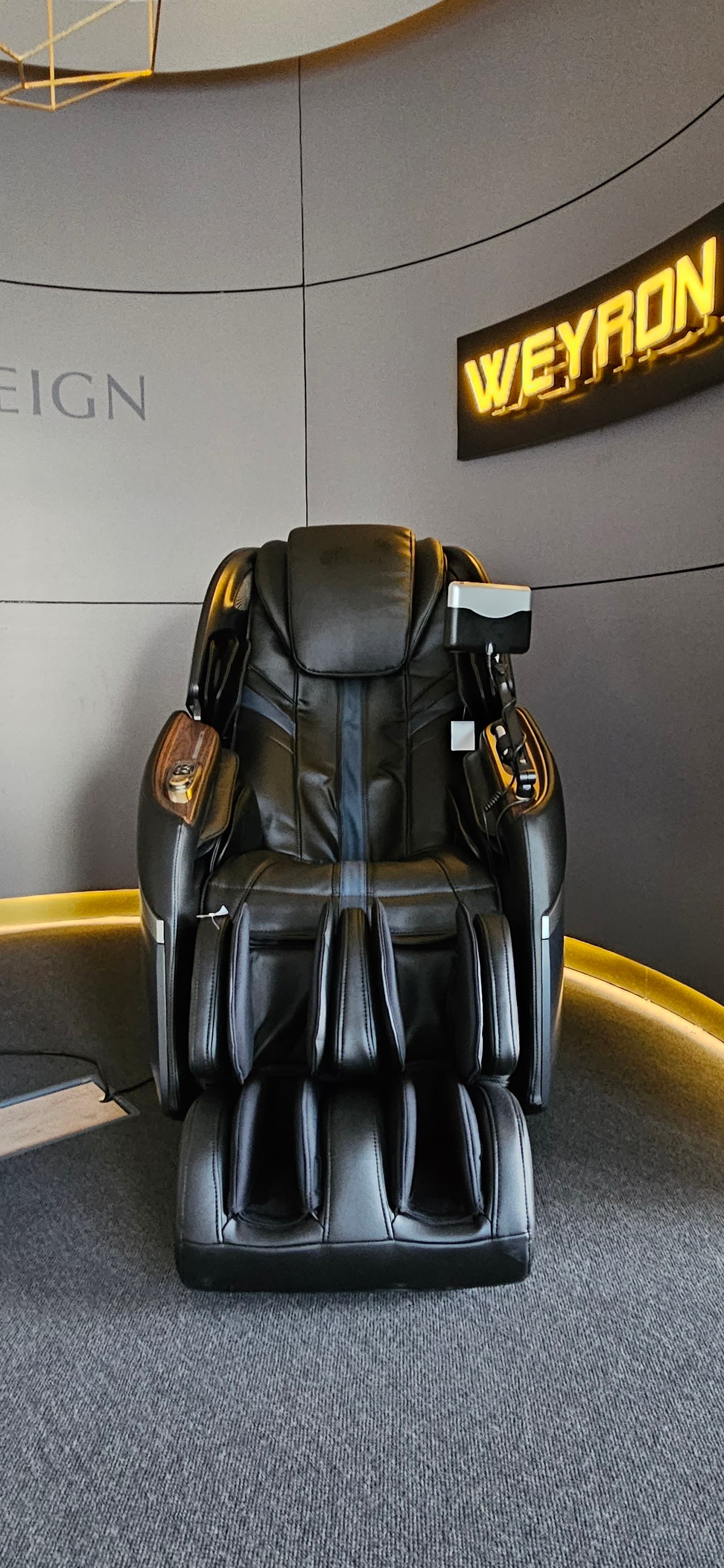 WEYRON Massage Chairs London photo 3