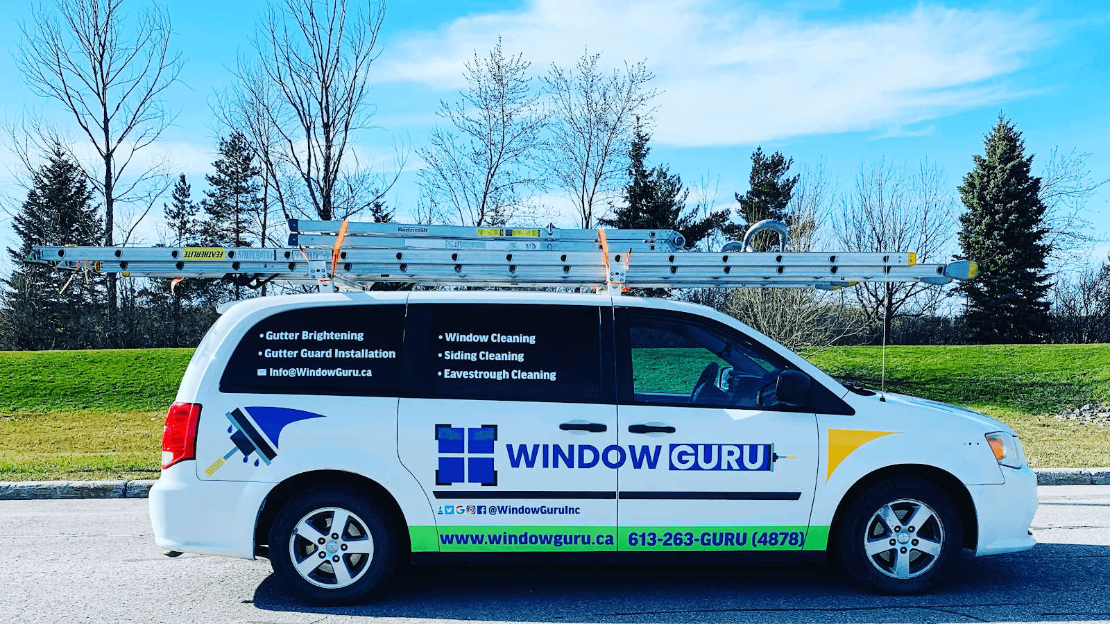 WindowGuru Window Cleaning, eavestrough cleaning in Ottawa