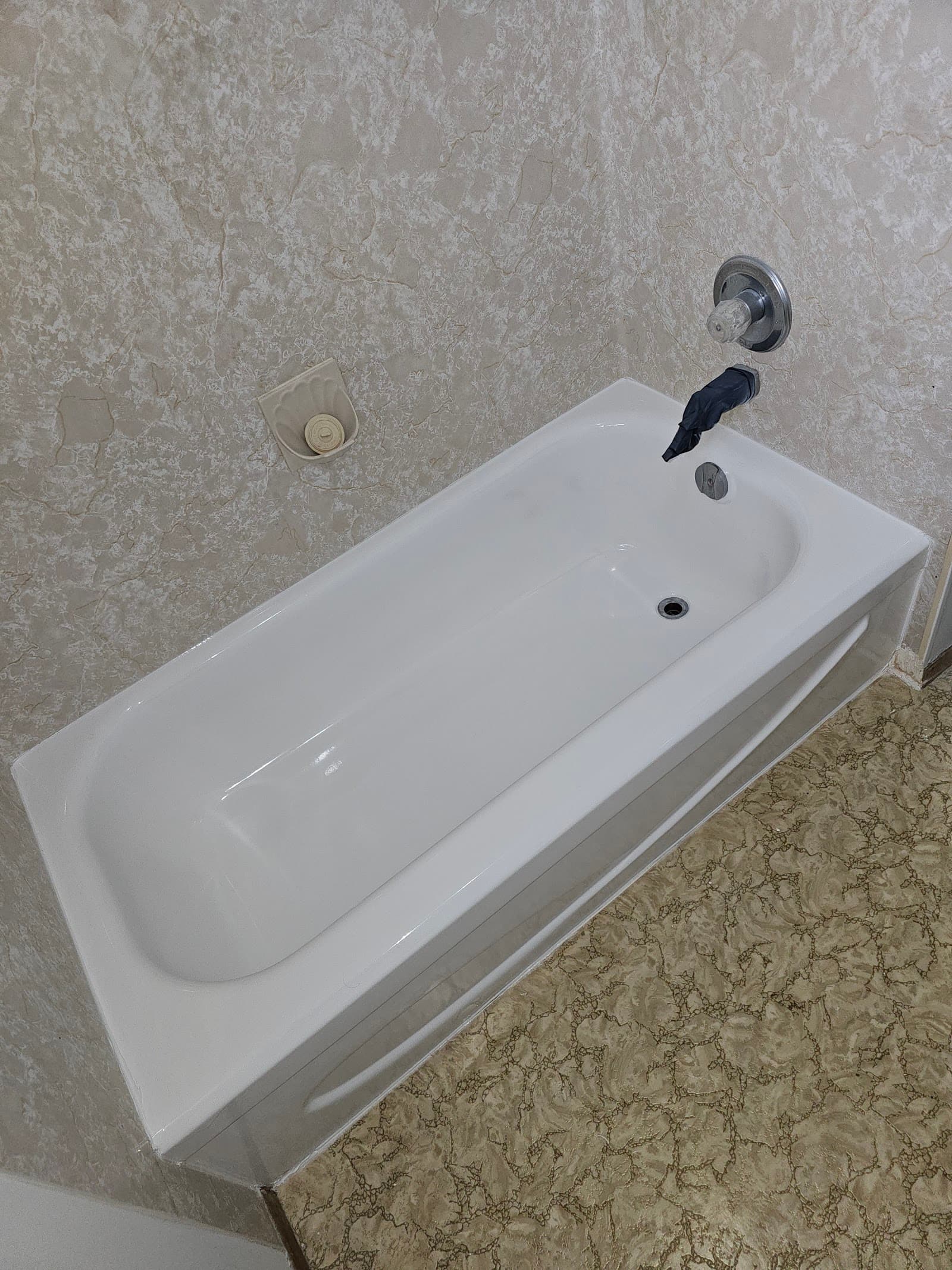 Xpert Bathtub Refinishing & Repair photo 1