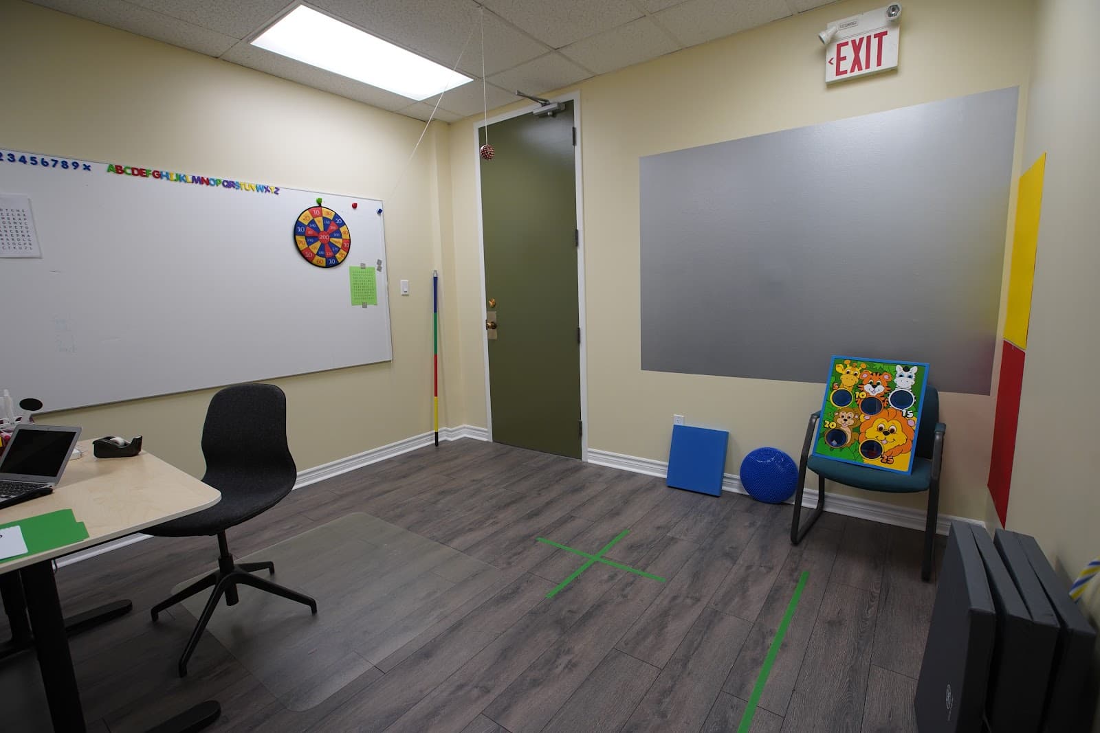 York Mills Eye Clinic photo 2
