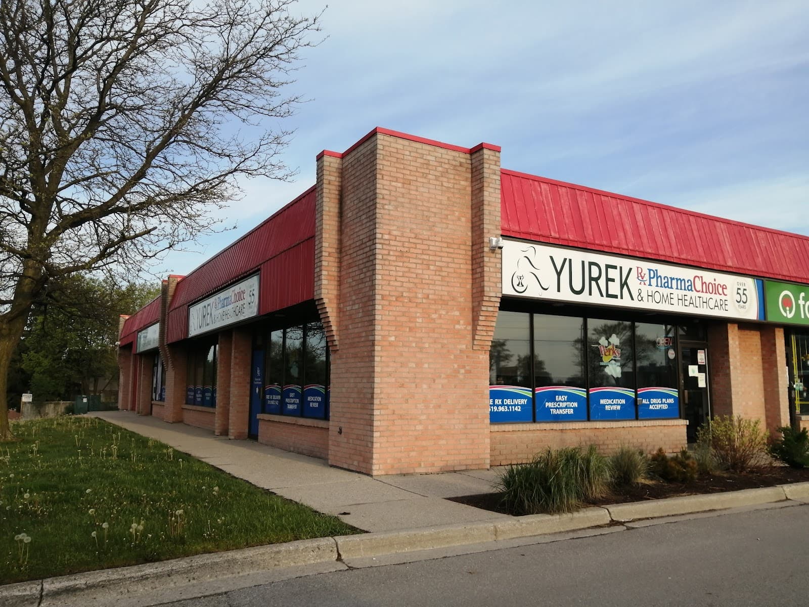 Yurek Pharmacy & Home Healthcare, London photo 3