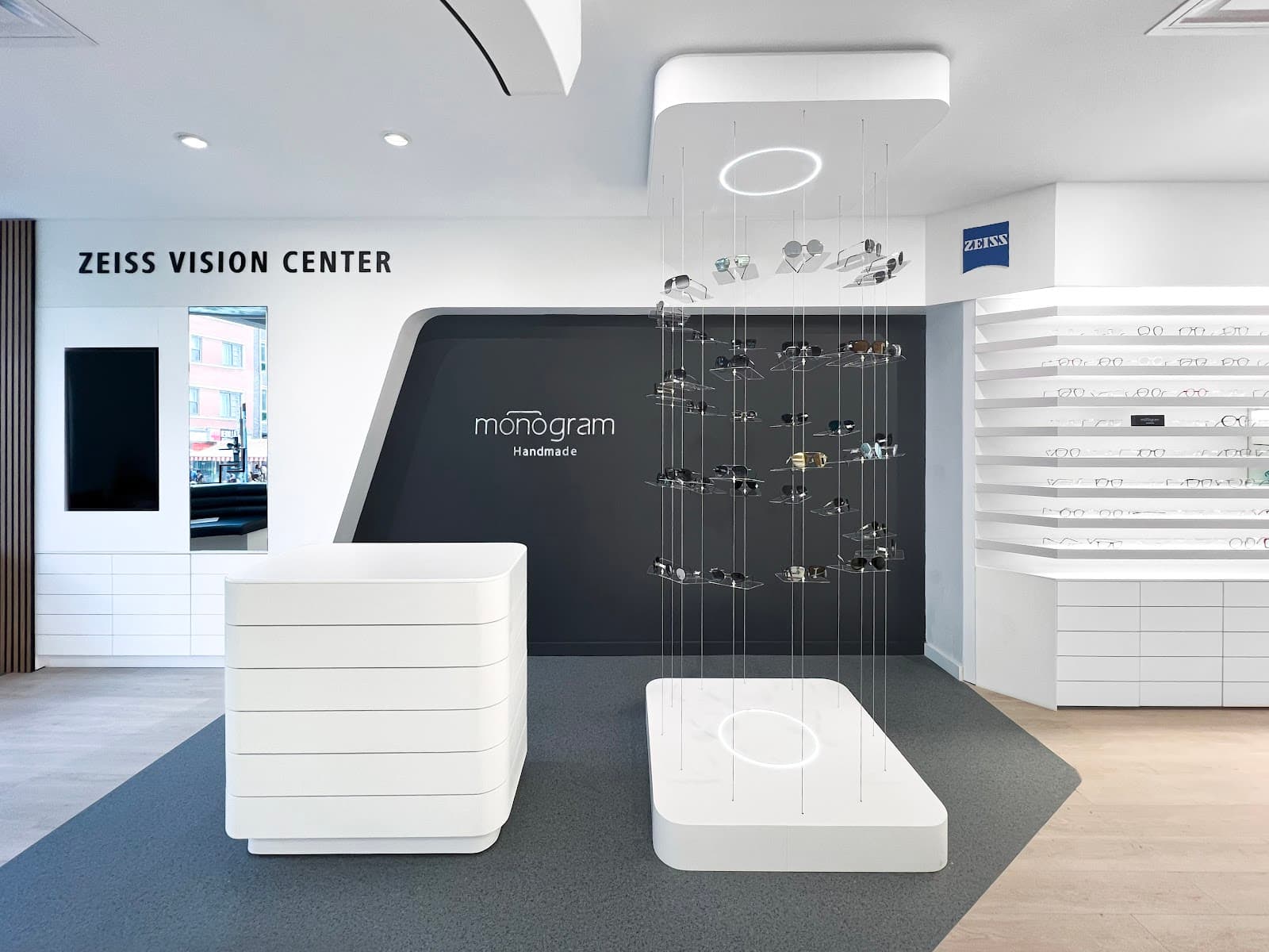 ZEISS VISION CENTRE Plateau Mont-Royal photo 2